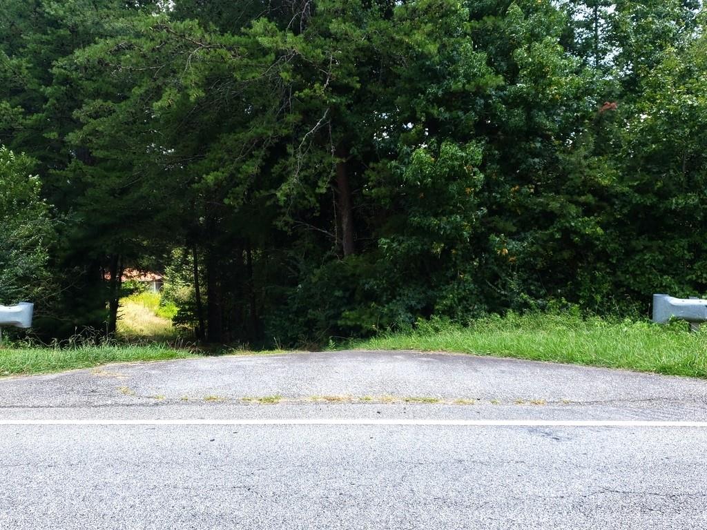 4836 Mount Vernon Rd., Gainesville, GA 30506