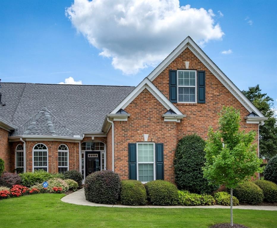 5220 Villa Lake Ct., Suwanee, GA 30024