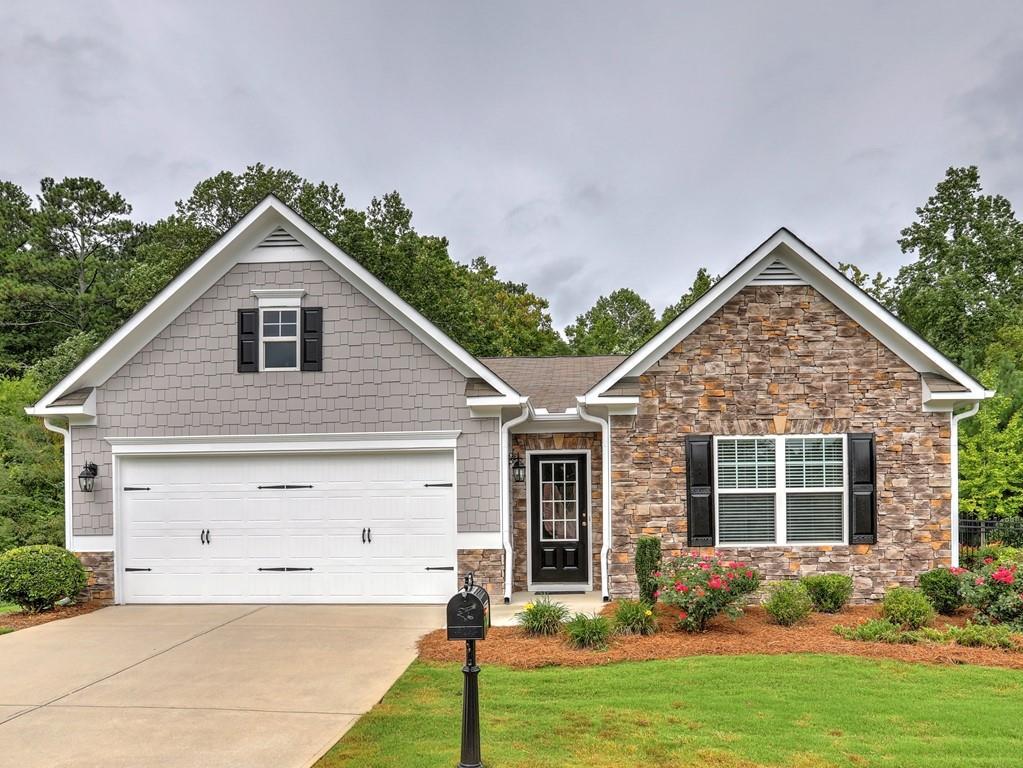 180 Abbey Cir., Woodstock, GA 30188