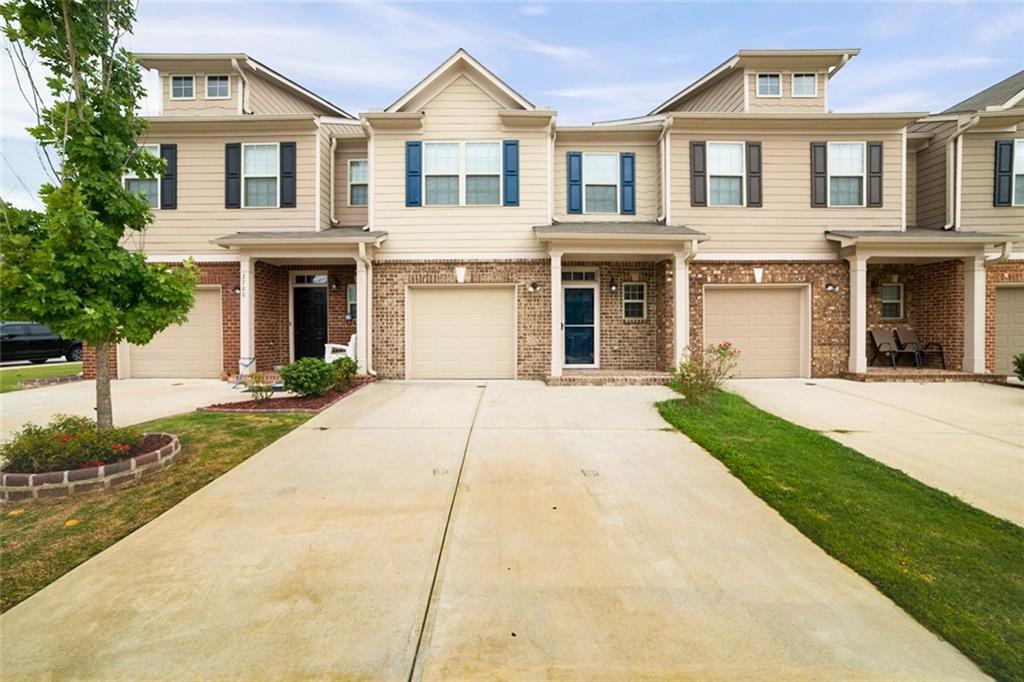 2702 Morgan Glen Rd., Buford, GA 30519