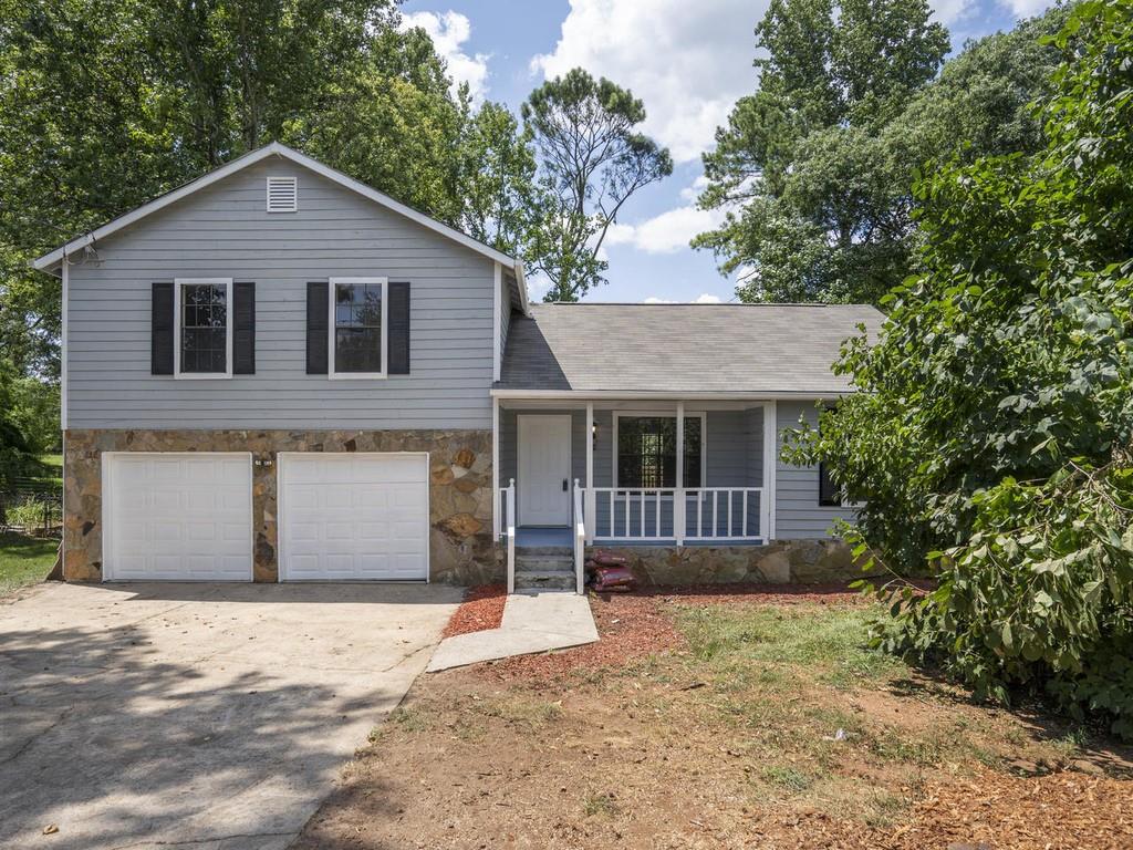 1421 Dickens Rd., Lilburn, GA 30047