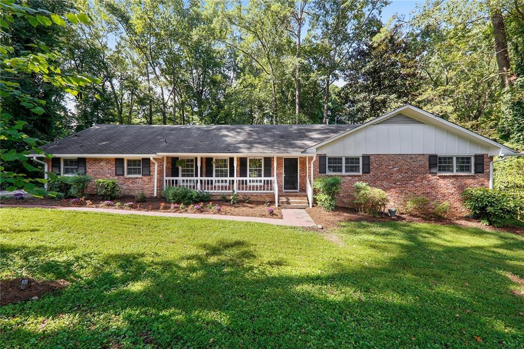 204 Cold Creek Dr., Alpharetta, GA 30009