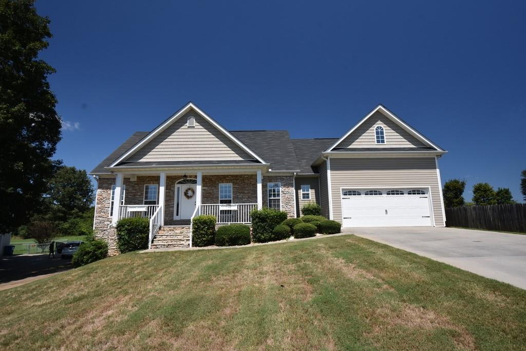 218 Bowdoin Ln., Adairsville, GA 30103