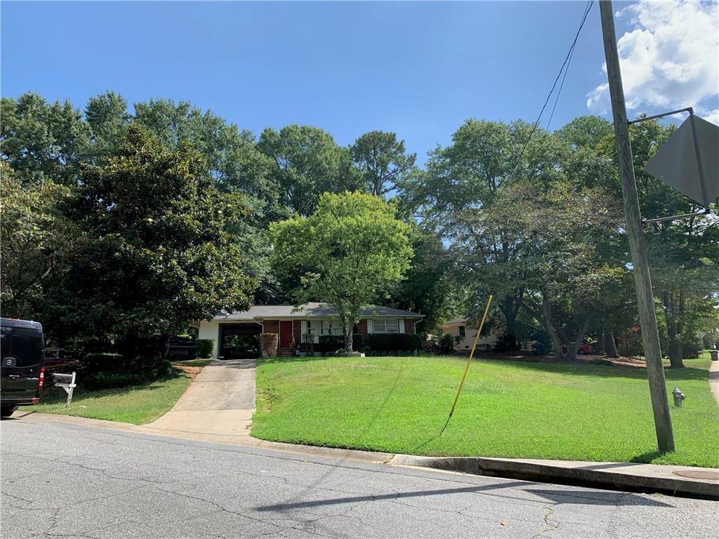 324 Norcross St., Roswell, GA 30075