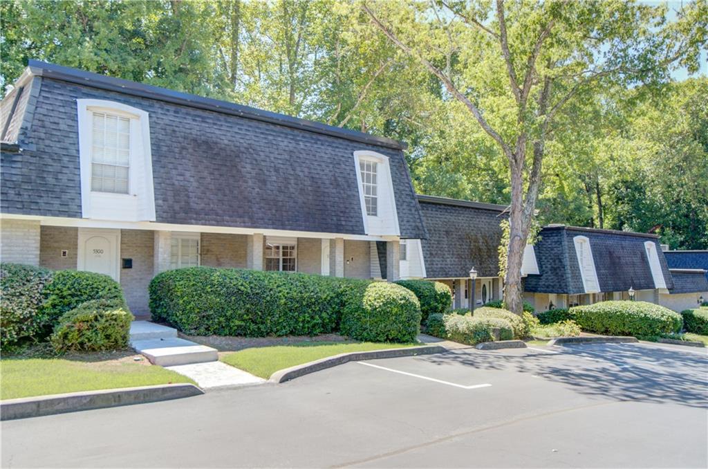 5310 Chemin De Vie, Atlanta, GA 30342