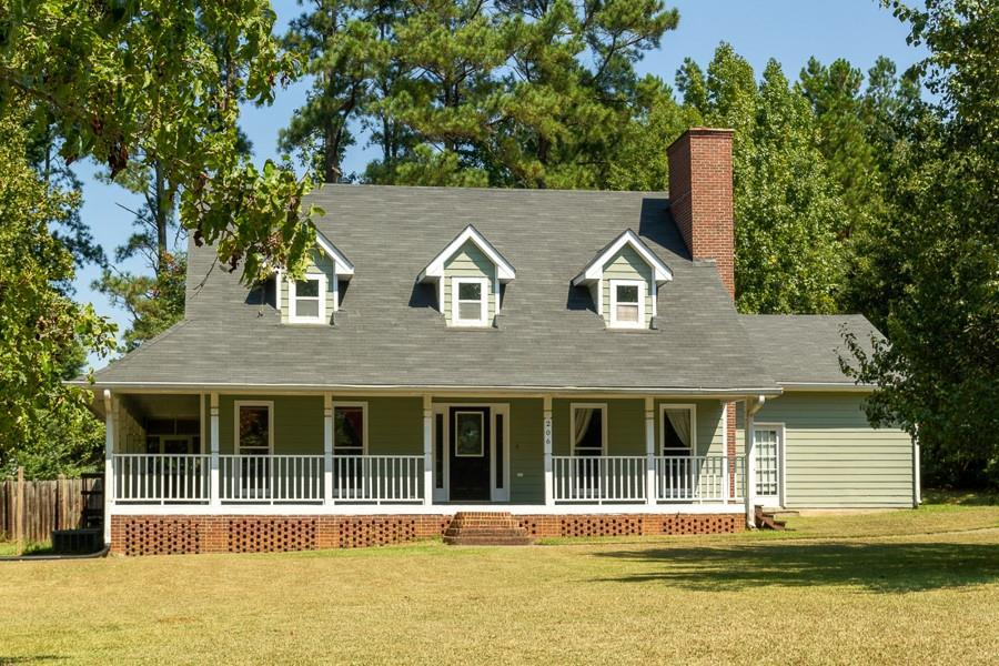 206 Compton Ct., McDonough, GA 30252