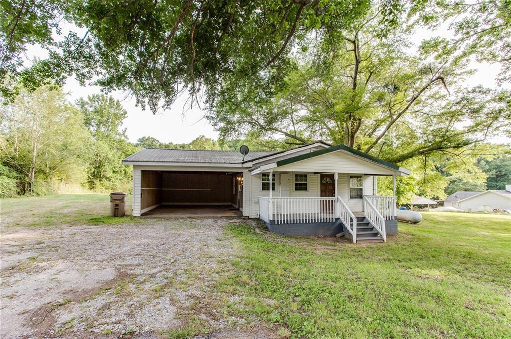 4127 Jim Hood Rd., Gainesville, GA 30506