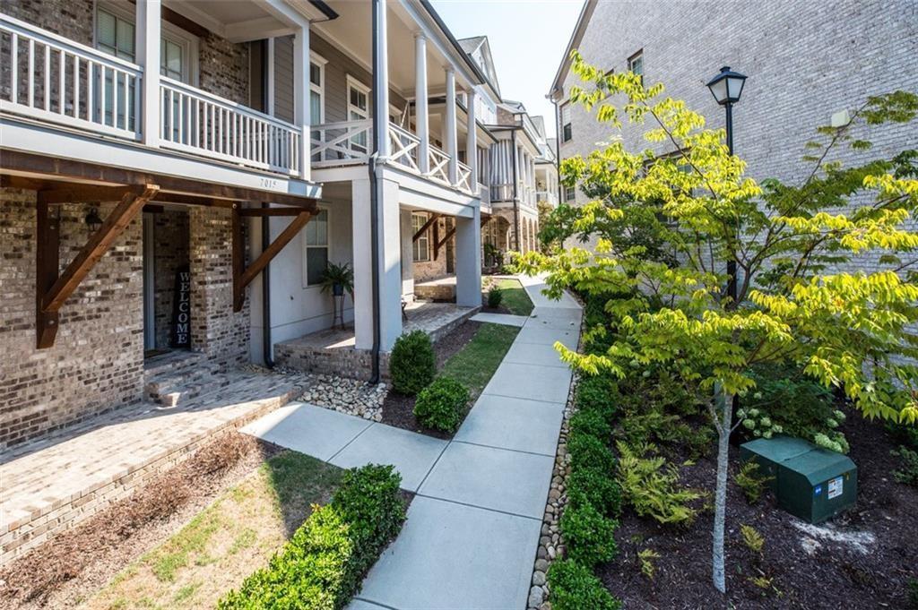 7013 Senaca Ct., Roswell, GA 30076
