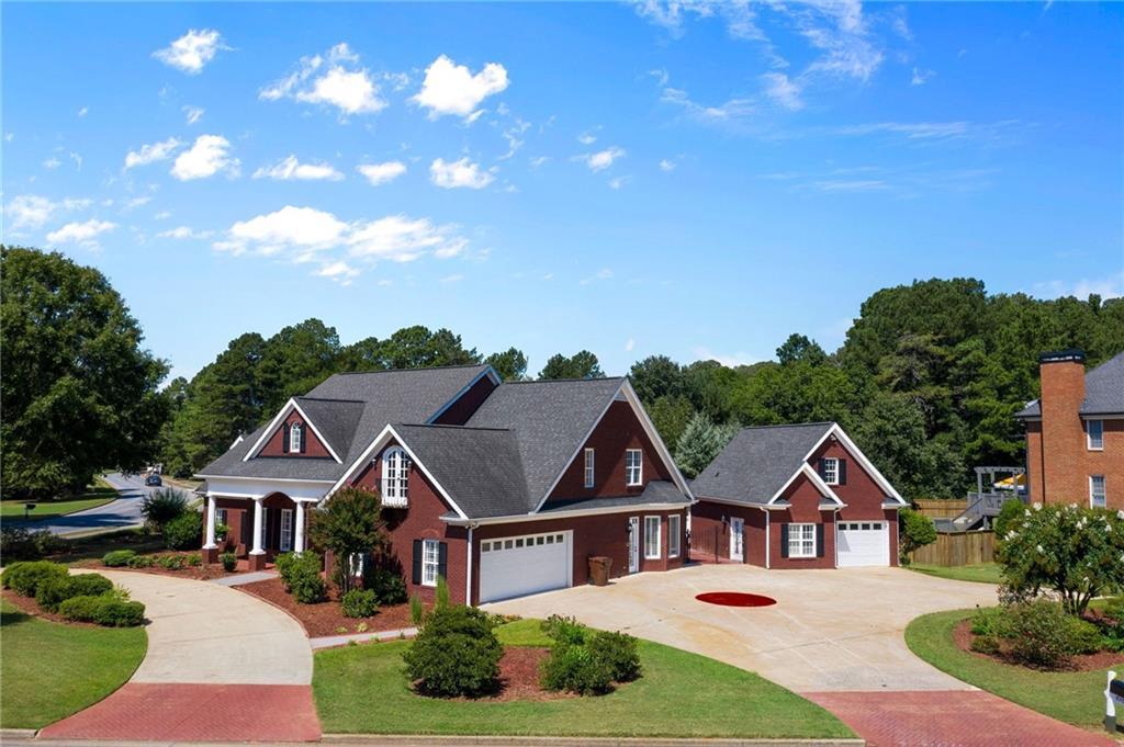 498 Waterford Dr., Cartersville, GA 30120