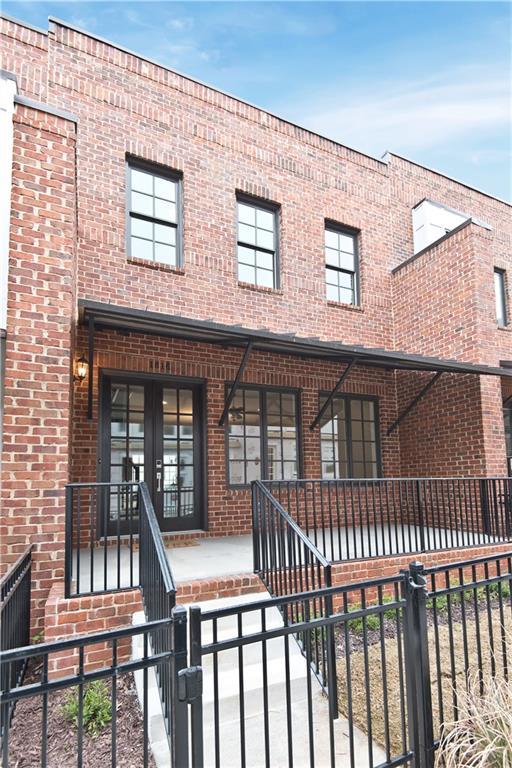 1816 Brooks Dr. #142, Atlanta, GA 30318