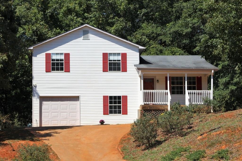 56 Red Top Cir., Emerson, GA 30137