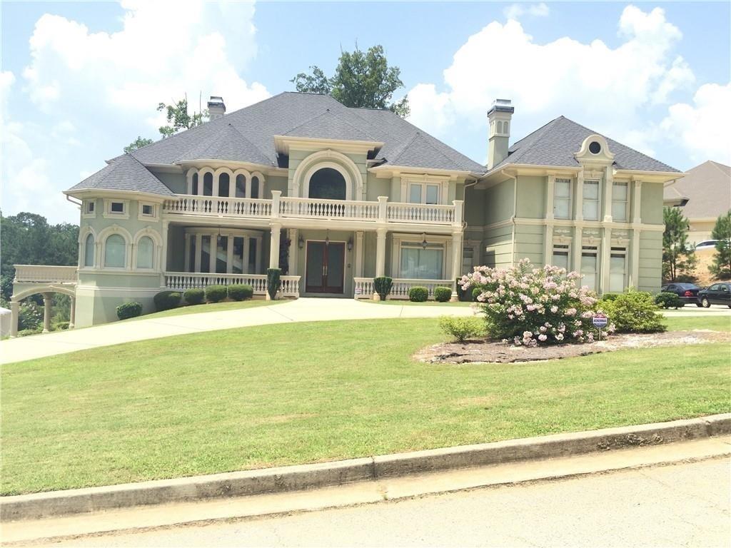 6150 Belair Lake Rd., Lithonia, GA 30038