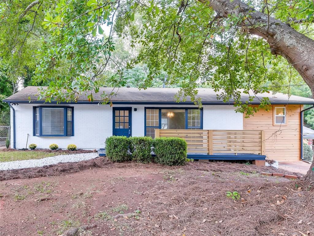 3460 Pinehill Dr., Decatur, GA 30032