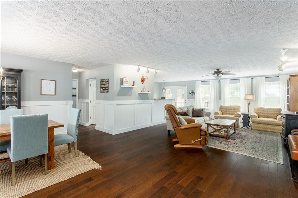 3330 Bridgeshaw Dr., Cumming, GA 30028