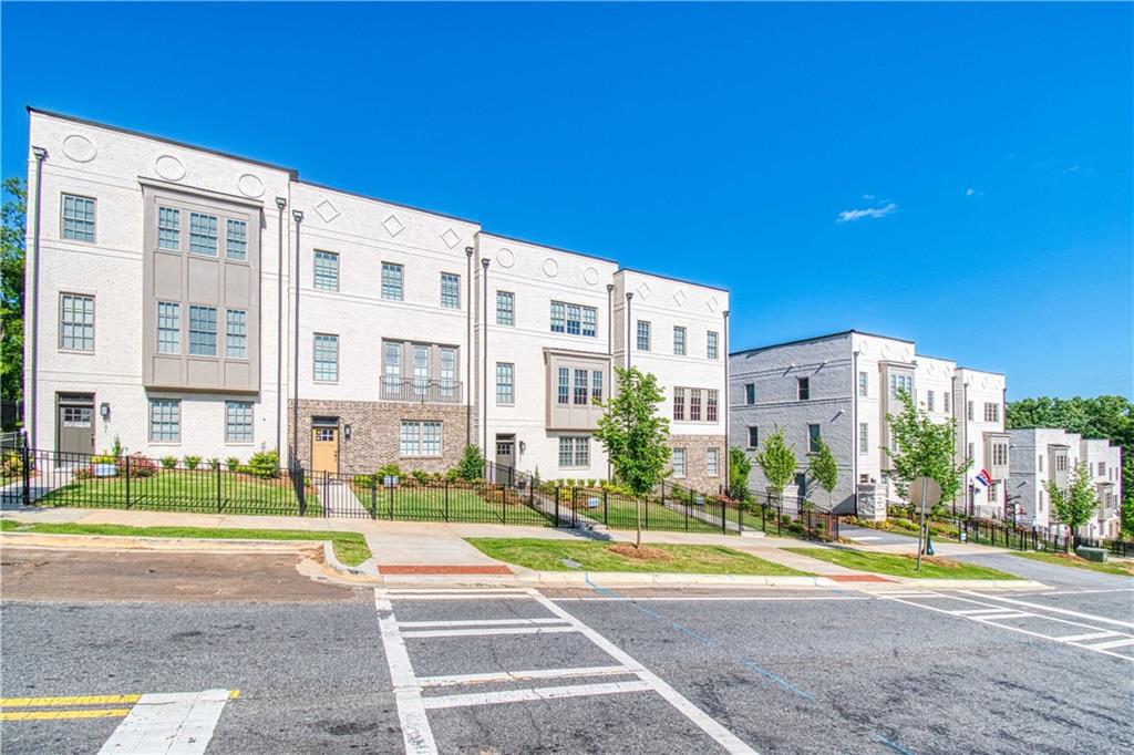 6069 Boylston Dr. #14, Sandy Springs, GA 30328