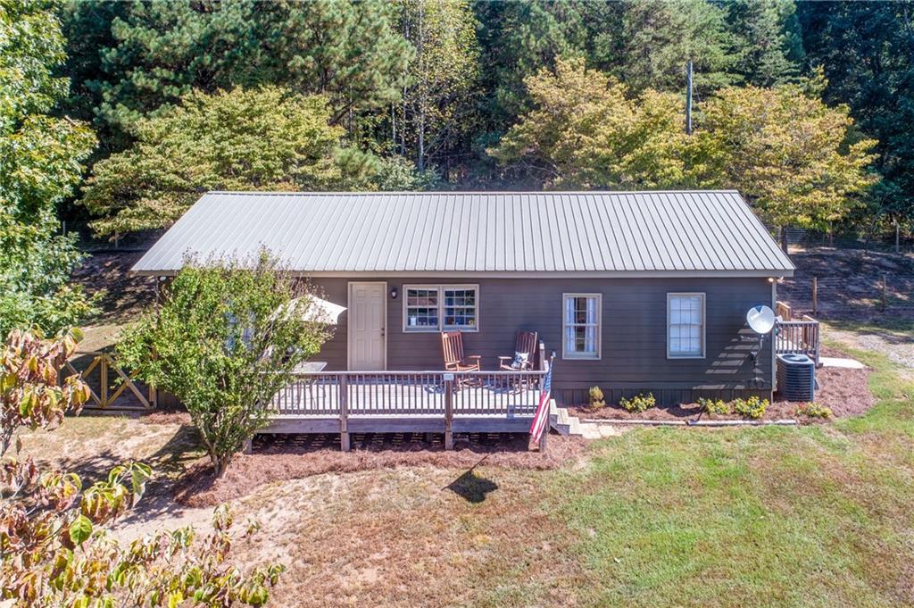 7861 Henderson Mountain Rd., Jasper, GA 30143