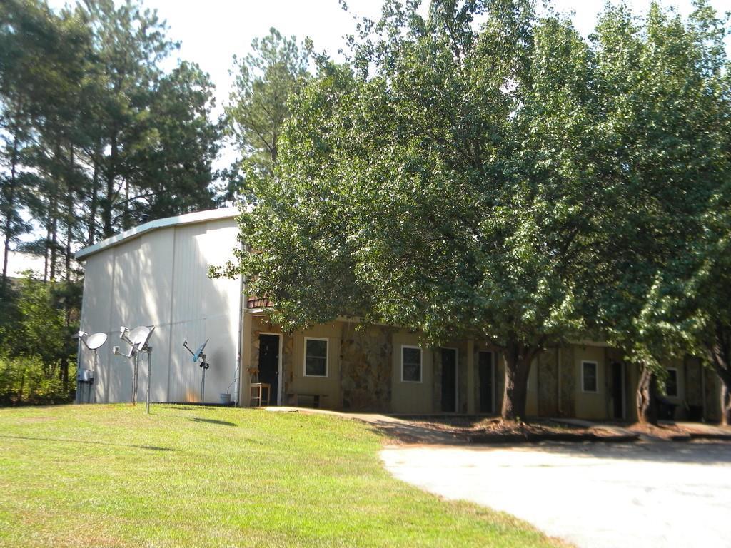 88 Angie Dr., Mcdonough, GA 30252
