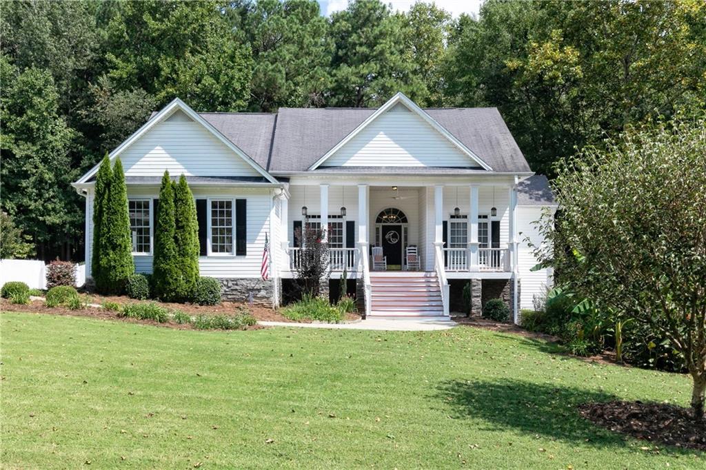 62 Lakeview Tr., Hiram, GA 30141