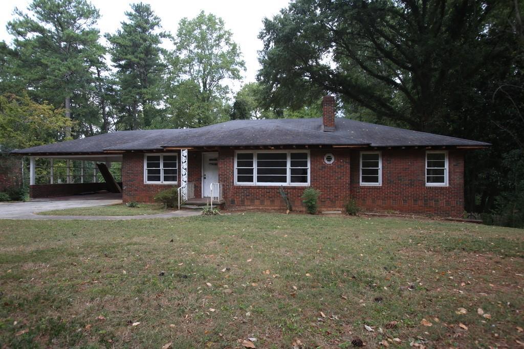 2607 Headland Dr., East Point, GA 30344