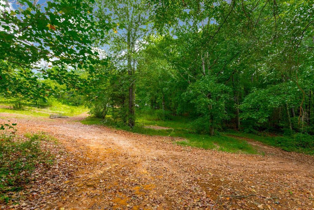 255 Shipp Cir., Hiram, GA 30141