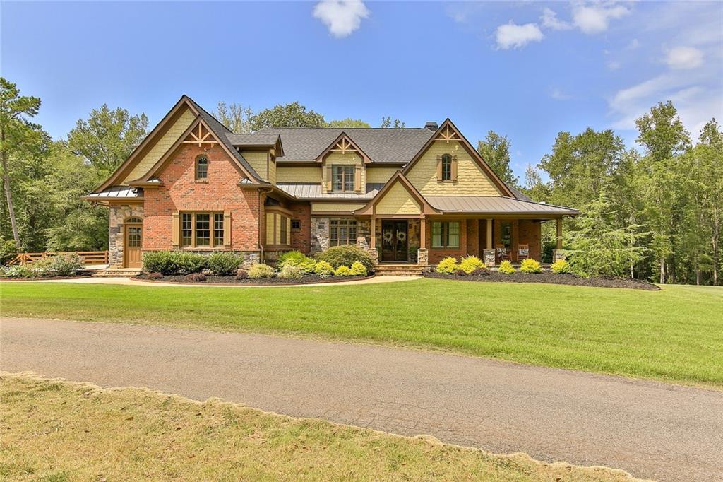 510 Carriage Ln., Monroe, GA 30655