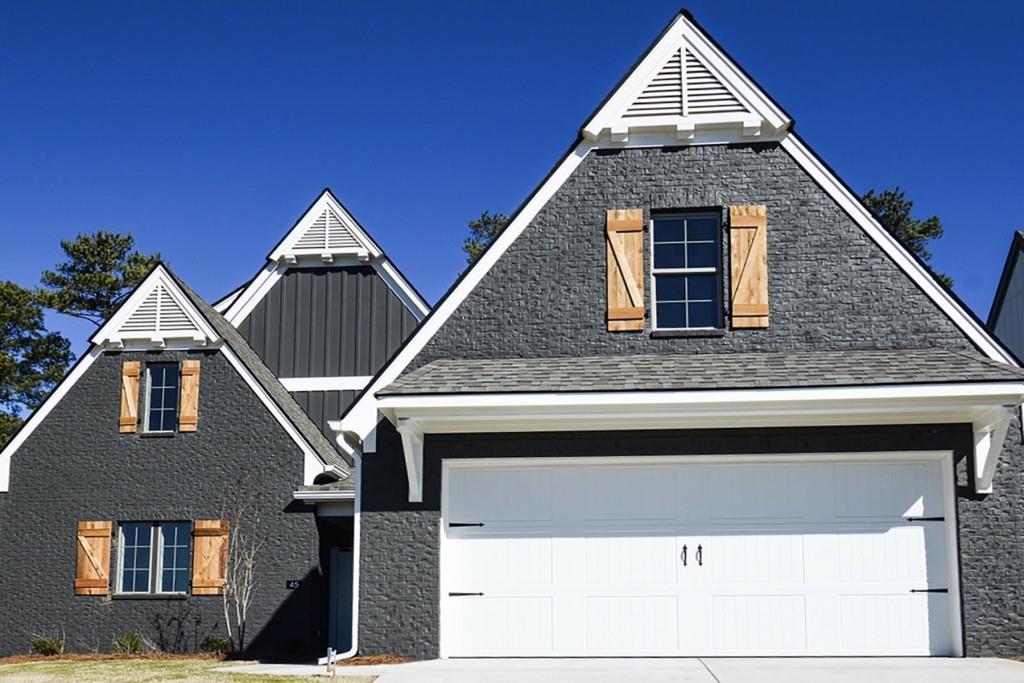 45 Arbor Garden Cir., Newnan, GA 30265
