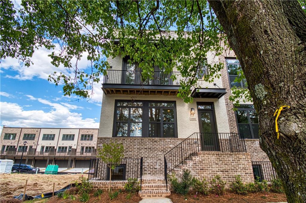 1594 Aldworth Pl. #13, Atlanta, GA 30339