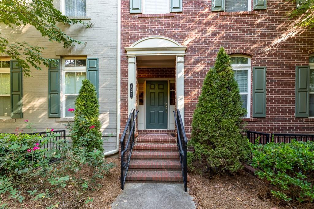 827 Perennial Dr., Sandy Springs, GA 30328