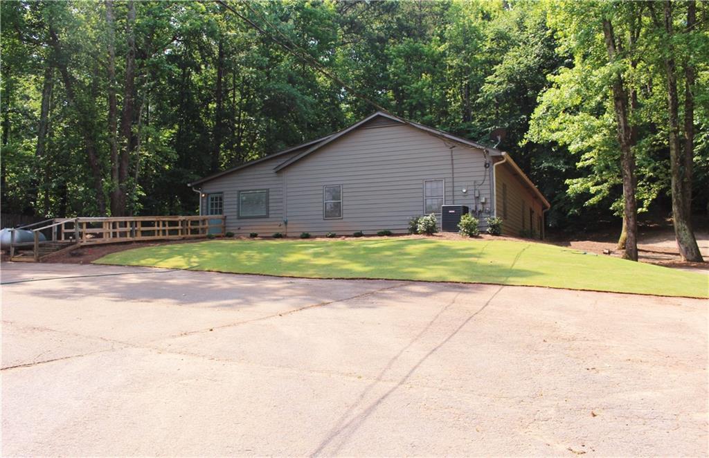 4103 Castleberry Rd., Cumming, GA 30040