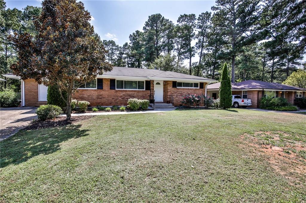 848 Lake Ct., Smyrna, GA 30082