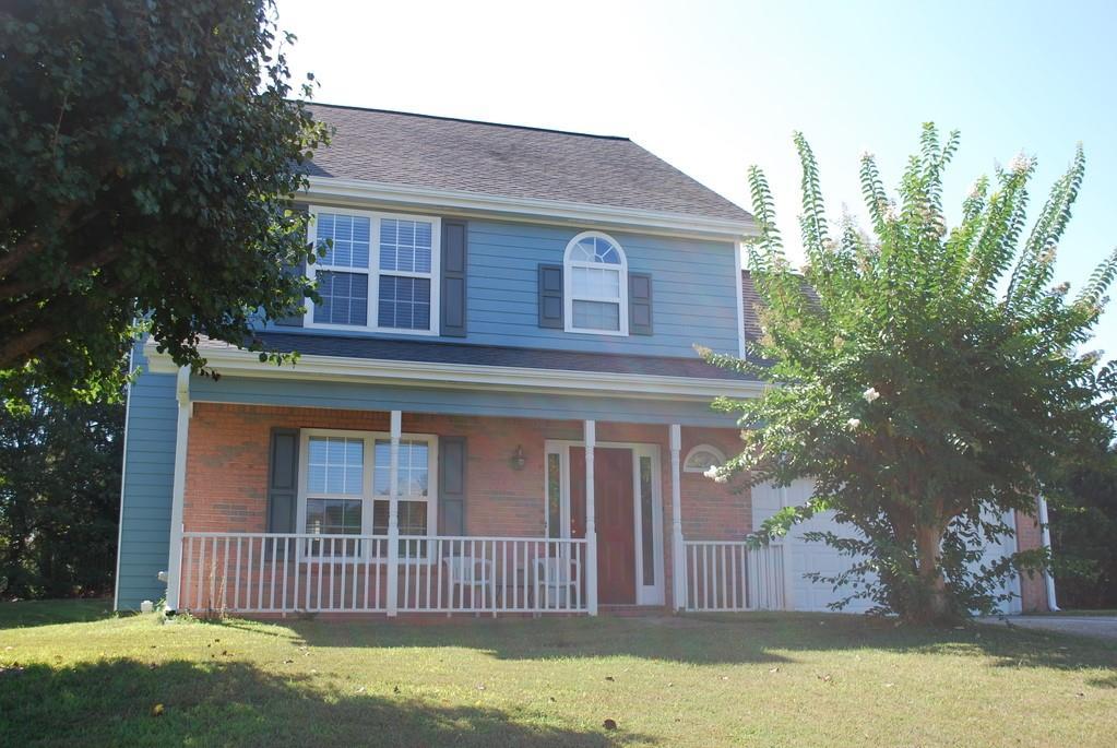 1460 Summer Lake Ter., Loganville, GA 30052