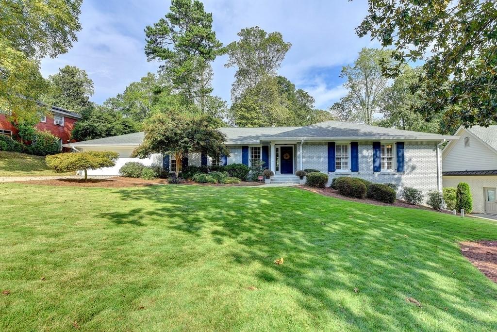 4795 Cherrywood Ln., Atlanta, GA 30342