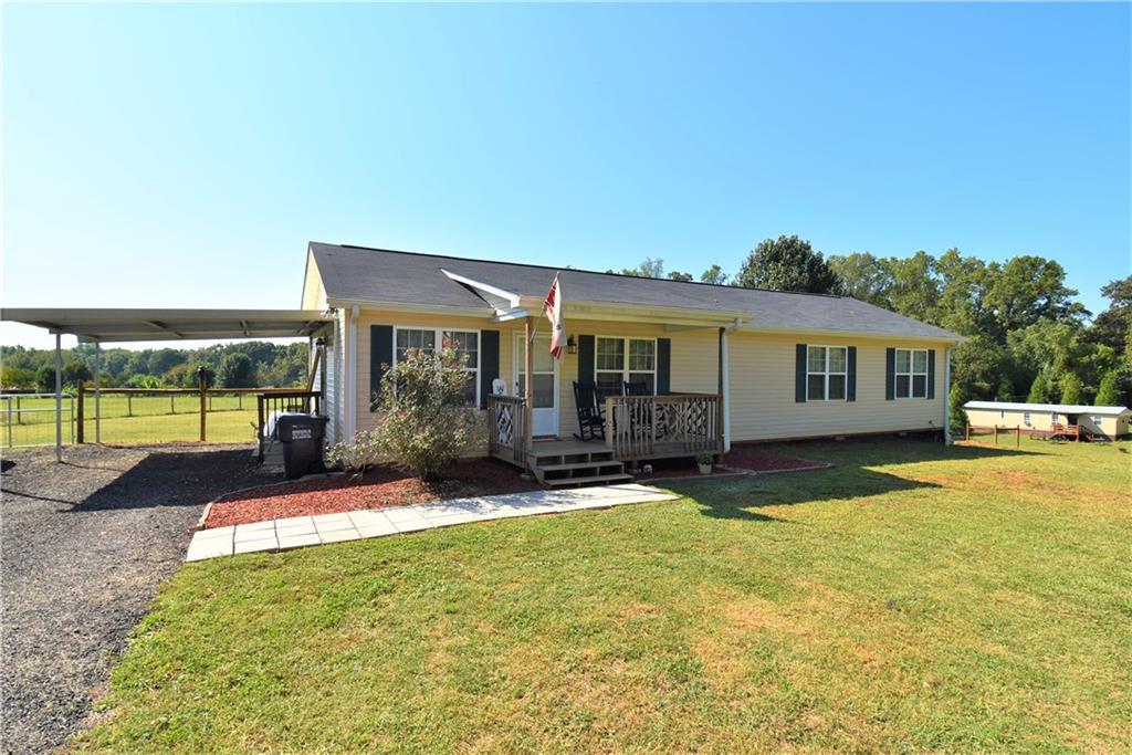 953 Lavender Rd., Jefferson, GA 30549