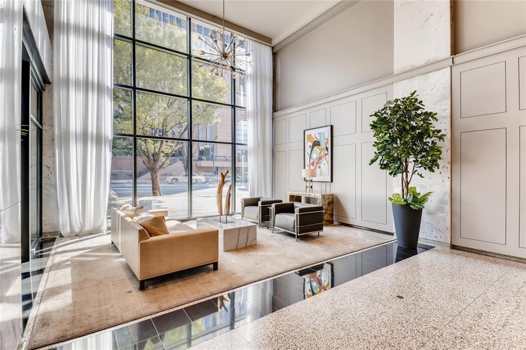 620 Peachtree St. #1706, Atlanta, GA 30308