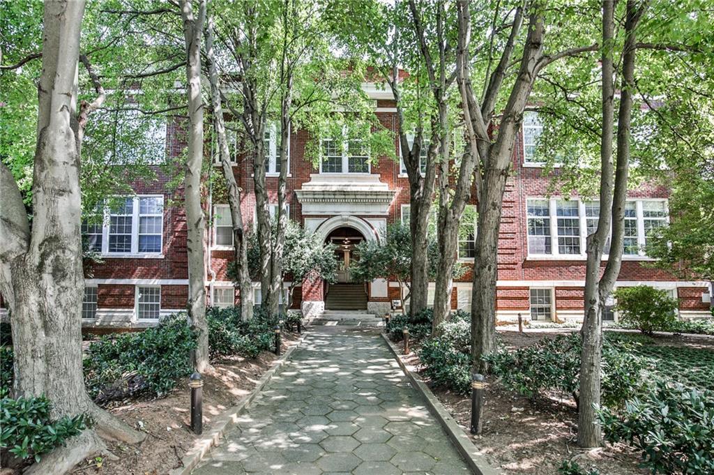 1041 State St. #26, Atlanta, GA 30318