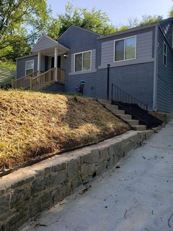 1016 Cedar Ave., East Point, GA 30344