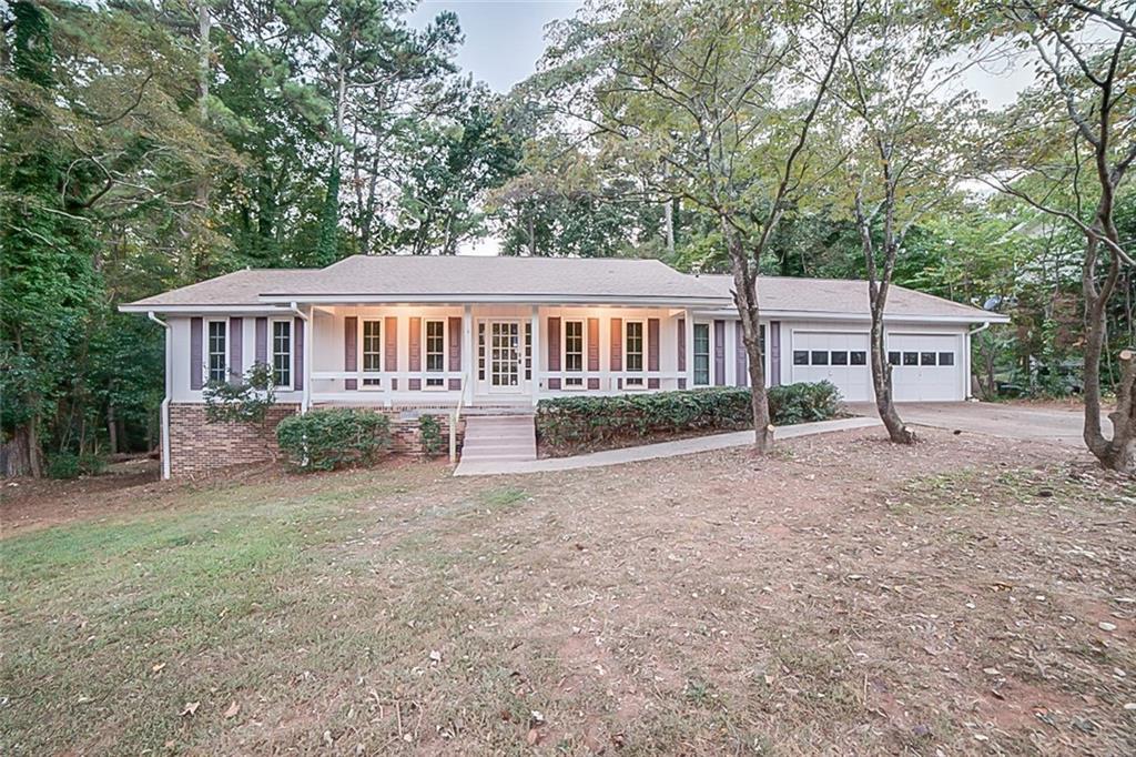 1277 Arlene Ct., Lilburn, GA 30047