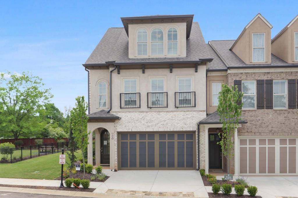 105 Via Roma, Woodstock, GA 30188