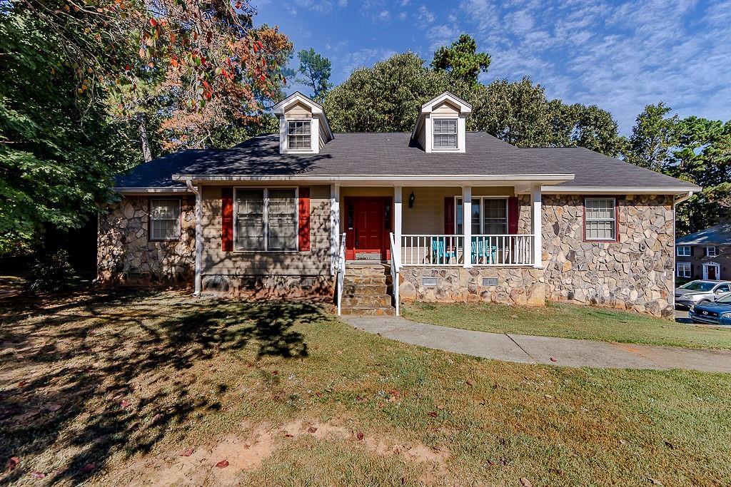 4447 Saint Michaels Dr., Lilburn, GA 30047