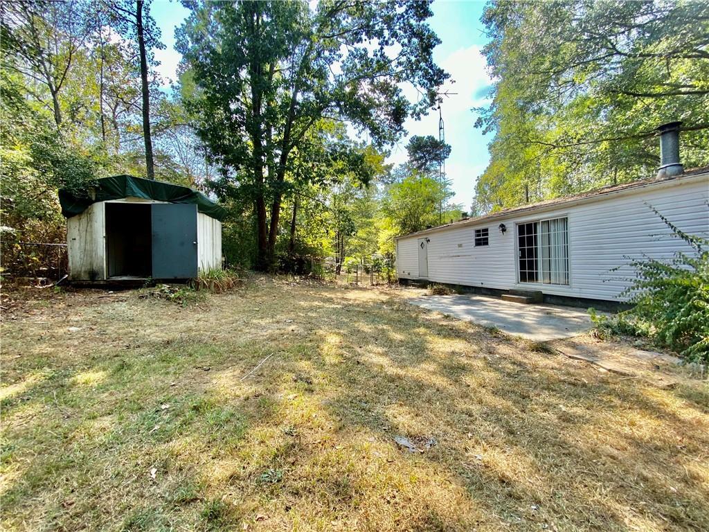 2721 Lakeshore Dr., Conyers, GA 30012