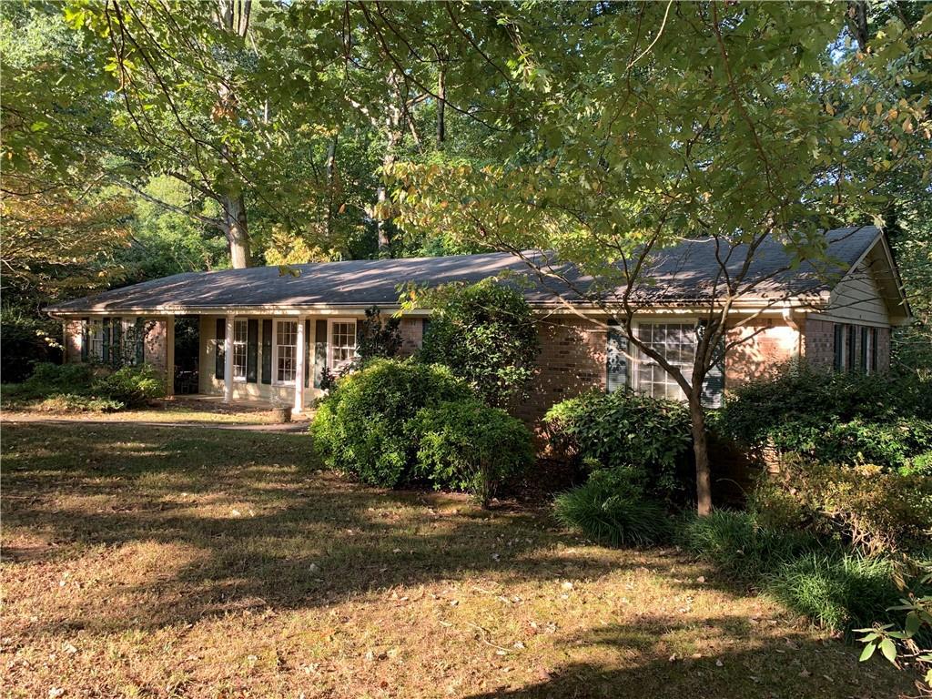 3208 Foxwood Tr., Smyrna, GA 30082
