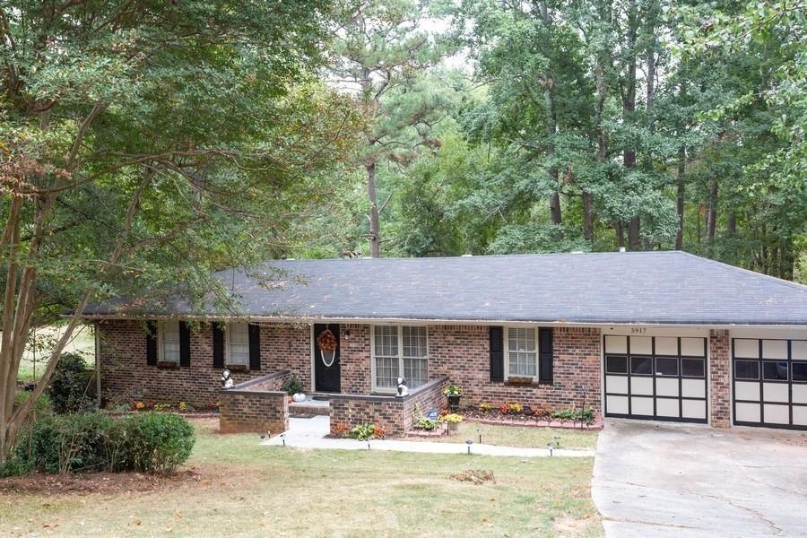 5917 Earlwane Dr., Lithonia, GA 30058