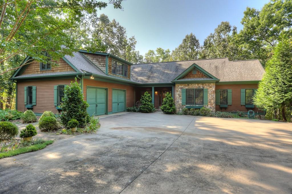 714 Meadowlands Dr., Talking Rock, GA 30175