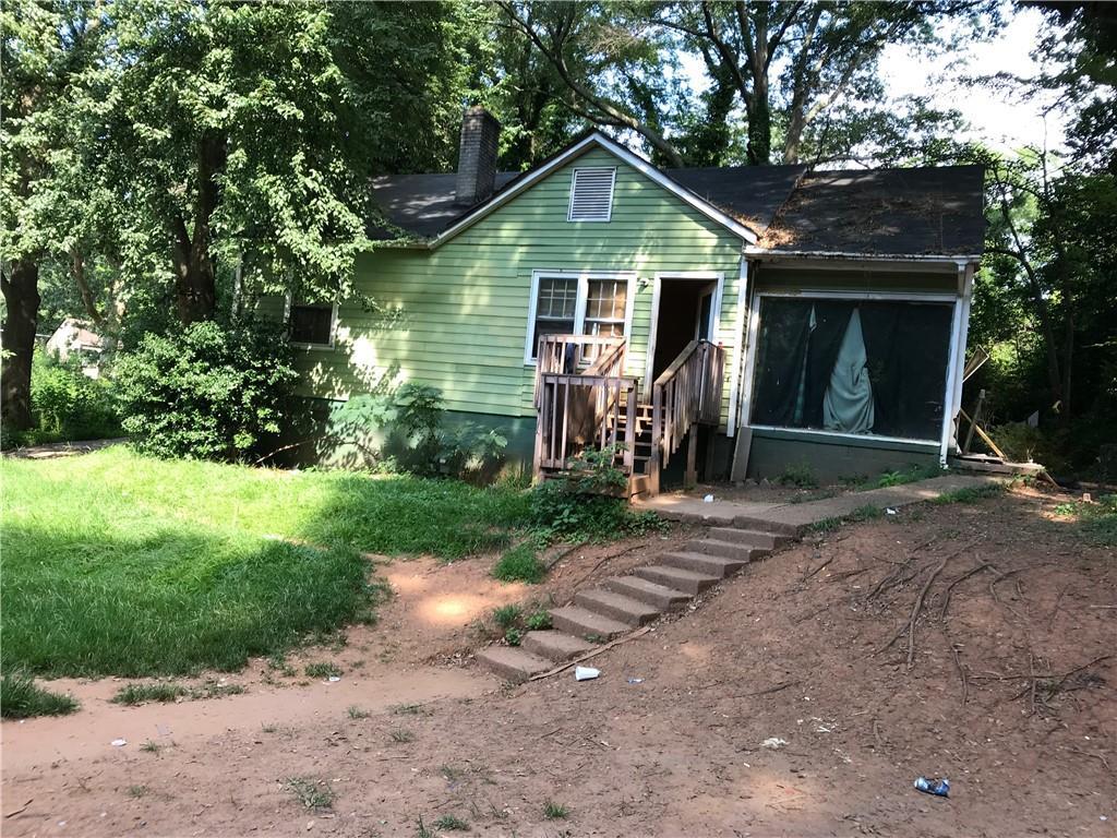 1626 Oak Knoll Cir., Atlanta, GA 30315