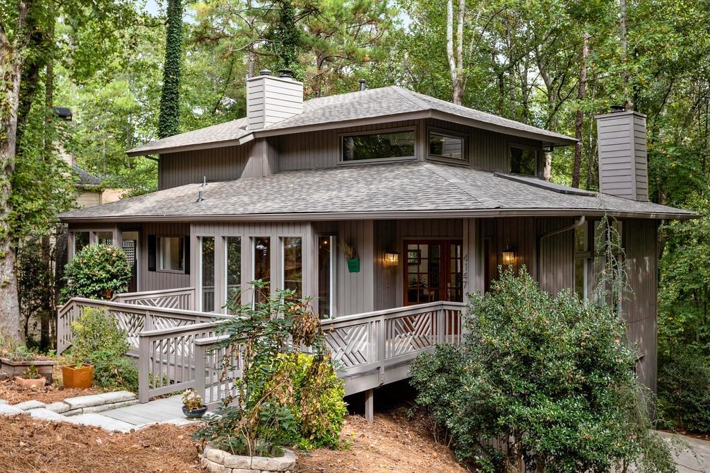 4147 Edinburgh Tr., Roswell, GA 30075