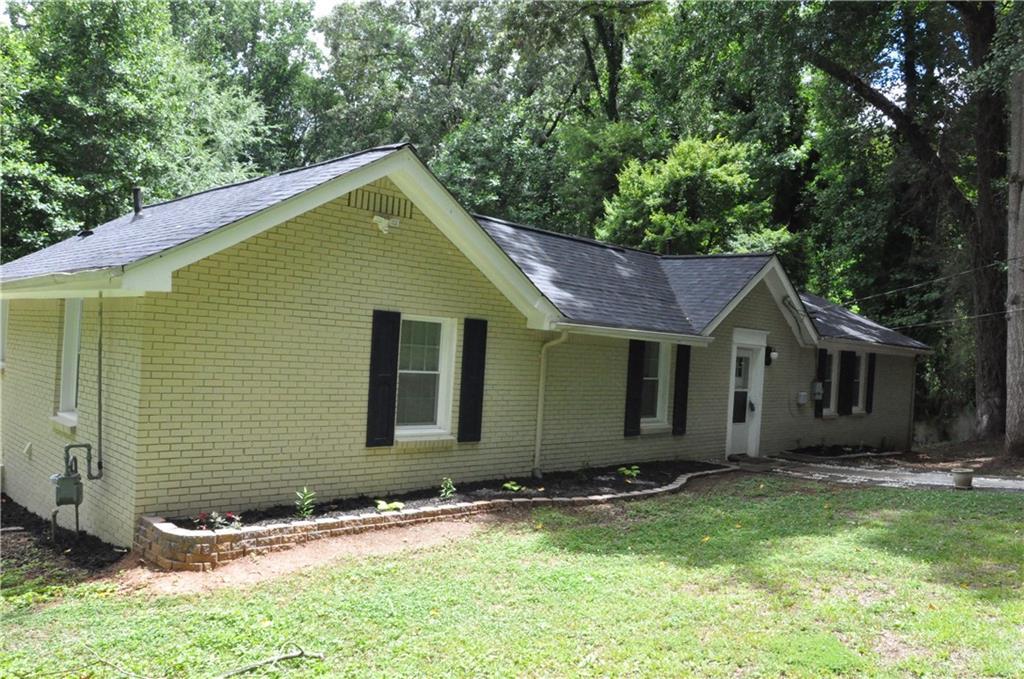 2572 Butner Rd., Atlanta, GA 30331