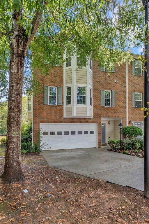 2192 Millgate Ln., Buford, GA 30519