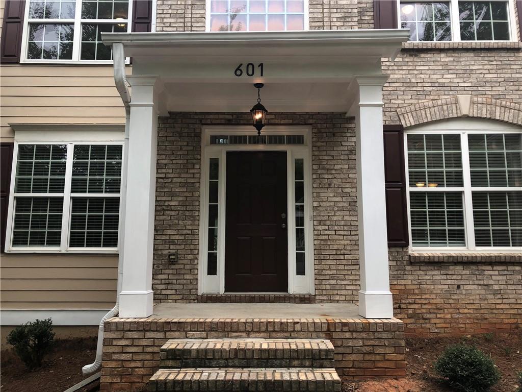 601 Redbud Ter., Canton, GA 30115