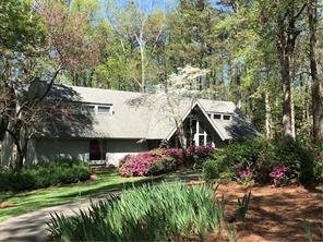 11455 Hackett Rd., Roswell, GA 30075