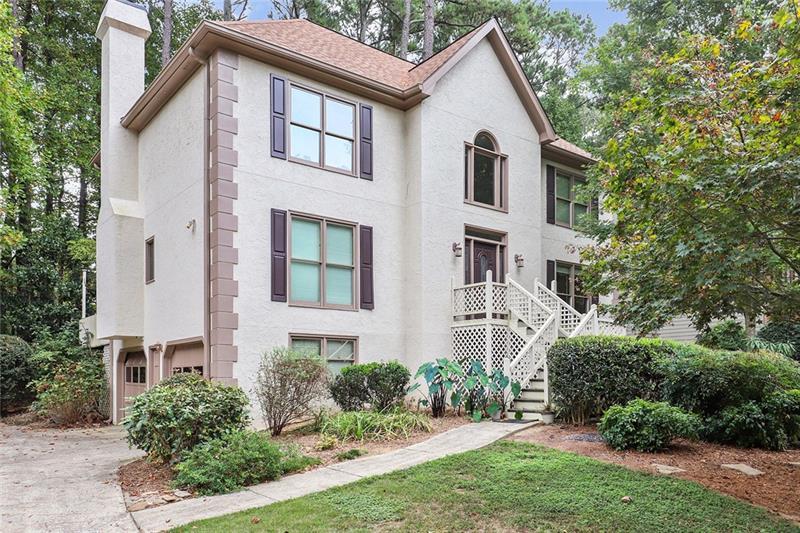 192 Lakeside Dr., Kennesaw, GA 30144